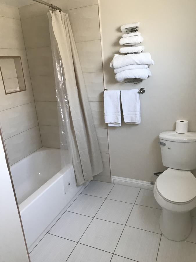 Akua Motor Hotel Anaheim Exterior photo